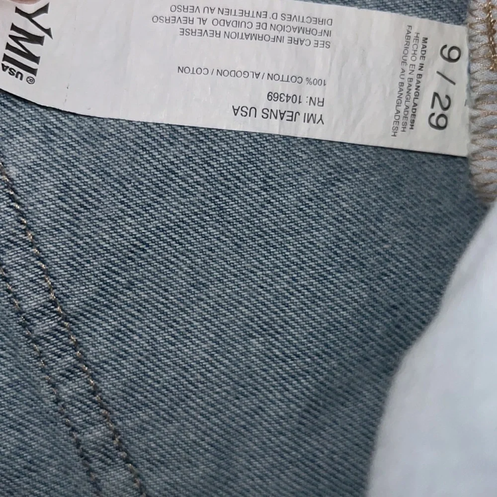 Medium blue wash denim shorts - Picture 6 of 7